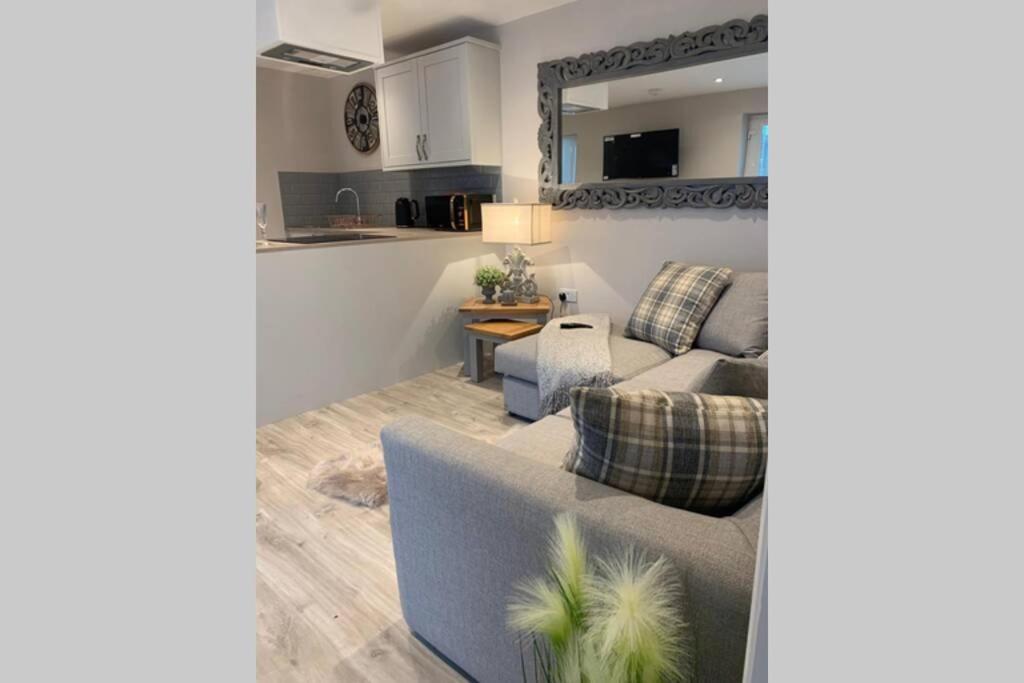Luxury Five Star Cottage One Tantobie Exteriér fotografie