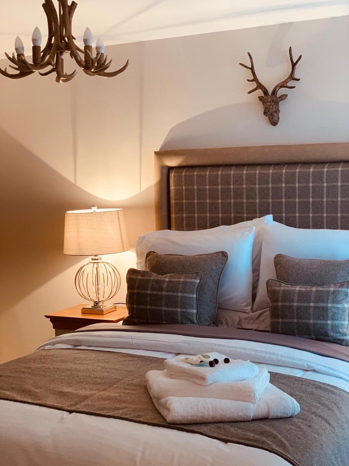 Luxury Five Star Cottage One Tantobie Pokoj fotografie